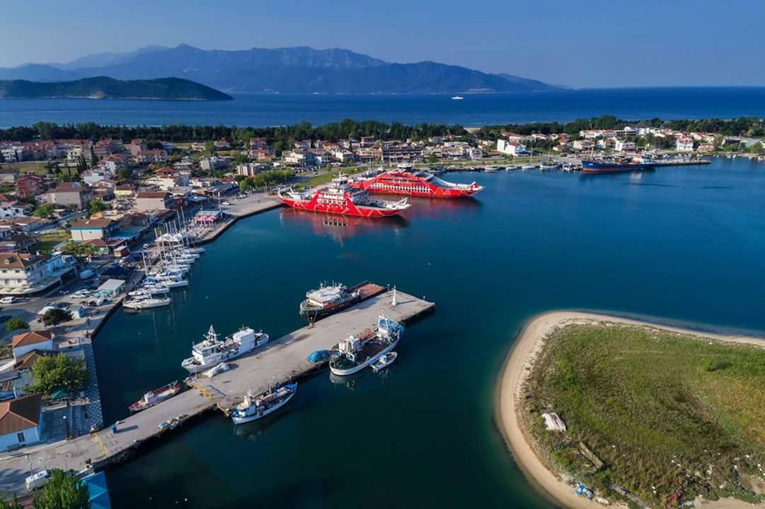 Dimitris Luxury Apartment Keramoti  Exteriör bild